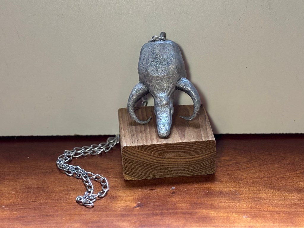 Mandalorian signet necklace back